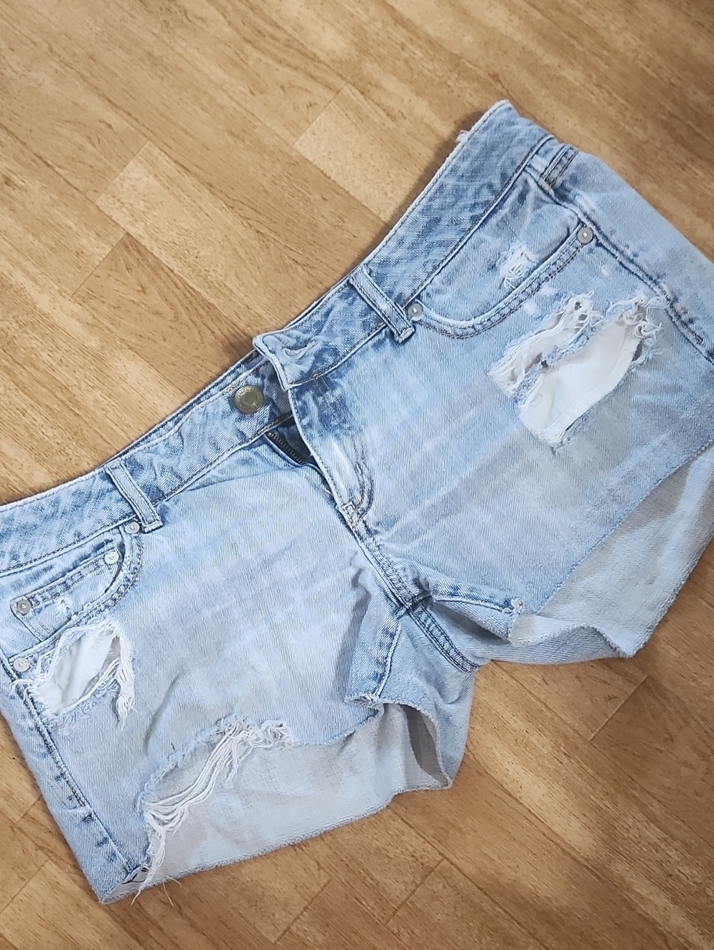 American Eagle Outfitters Light Blue Distressed Denim Shorts